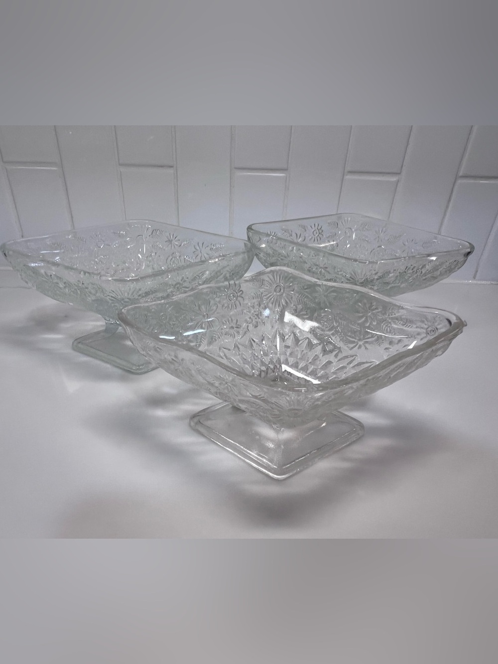 Vintage Indiana Glass Pineapple Floral   Diamond Shape Footed Dish Compote Set 3